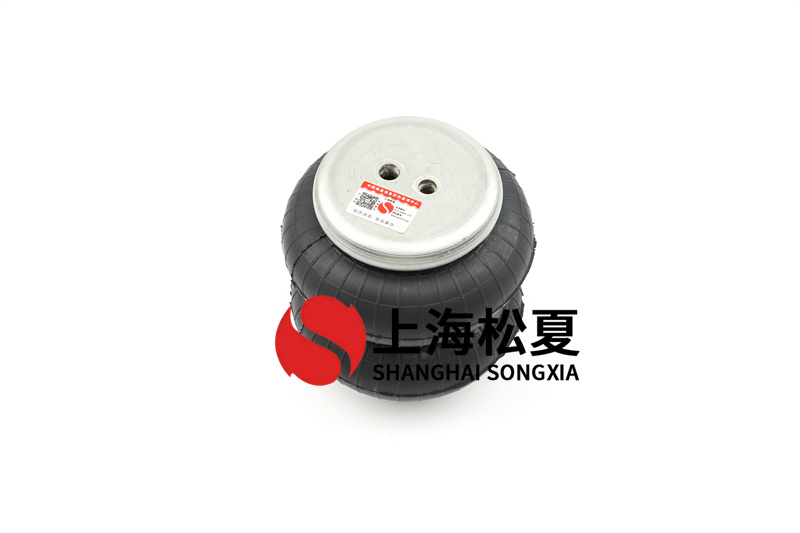 隨著我國(guó)橡塑產(chǎn)品產(chǎn)業(yè)的發(fā)展，橡塑產(chǎn)品的類型和產(chǎn)量不斷增加，尤其是橡膠生產(chǎn)設(shè)備的不斷提高與生產(chǎn)工藝的不斷改進(jìn)，橡膠模具越來(lái)越多，模具的制造水平與模具復(fù)雜程度也越來(lái)越高越精致。自動(dòng)化、長(zhǎng)壽命已經(jīng)成為橡膠模具發(fā)展的趨勢(shì)。 CS型空氣彈簧減震器 空氣彈簧是空氣懸架系統(tǒng)的和重要組成部分，它利用空氣的壓縮彈性進(jìn)行工作，具有緩沖、減振和承載重量等功能。與普通鋼彈簧相比，空氣彈簧具有良好的彈性特性，因此其應(yīng)用范圍非常廣泛。 將空氣彈簧用于懸架系統(tǒng)可大大提高的行駛平順性。橡膠空氣彈簧按形狀可分為曲囊式、膜式和滾簡(jiǎn)式三大類。按密封結(jié)構(gòu)形式可分為壓力自密封式、卷邊式、法蘭夾緊式、箍環(huán)密封式和混合式五大類。其結(jié)構(gòu)由特性表層橡膠、度骨架層、性內(nèi)層橡膠構(gòu)成。我定制的模具可以處理氣孔、缺膠、充氣尺寸變化大、窗簾線變薄、裂縫等問(wèn)題，也可以附著在空氣彈簧上，實(shí)現(xiàn)自我控制調(diào)整，減少。 該模具對(duì)生產(chǎn)空氣彈簧（甚至橡膠產(chǎn)品）具有重要意義，可提高空氣彈簧中橡膠氣囊的質(zhì)量。由于橡膠氣囊是空氣彈簧的重要組成部分，其質(zhì)量是決定空氣彈簧使用壽命的重要因素。使空氣彈簧具有良好的彈性特性。